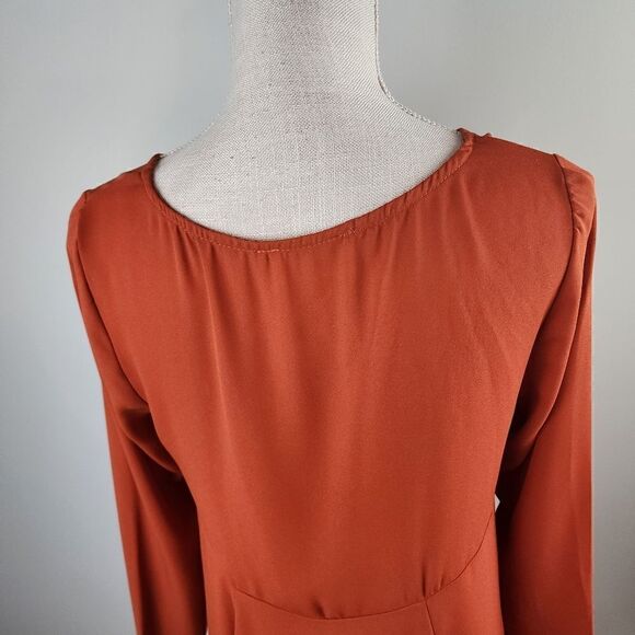 EVERLY WOMEN'S LONG SLEEVE PULLOVER BLOUSE WITH BACK PLEAT SIZE SMALL - Picture 6 of 9